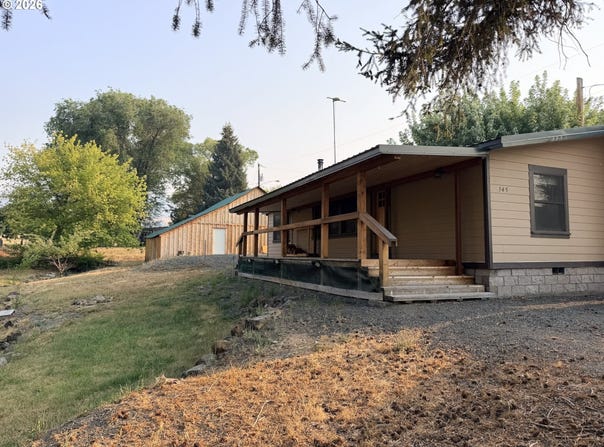 345 W 2ND St, LongCreek, OR 97856