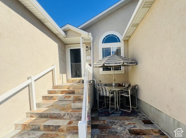 686 GREYSTONE Way, Tooele, UT 84074