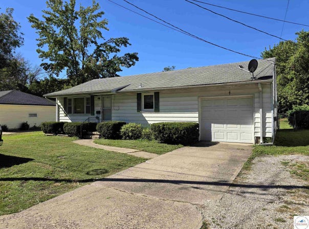 211 S Water Street, Clinton, MO 64735