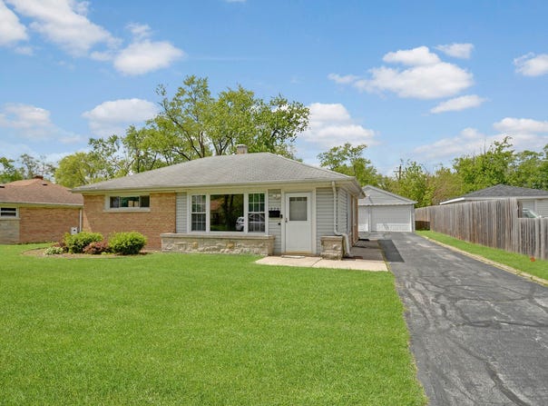 273 Mohawk Street, Park Forest, IL 60466