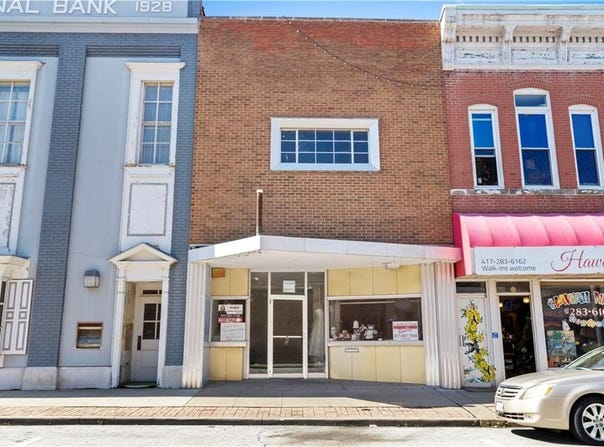 205 W Cherry Street, Nevada, MO 64772