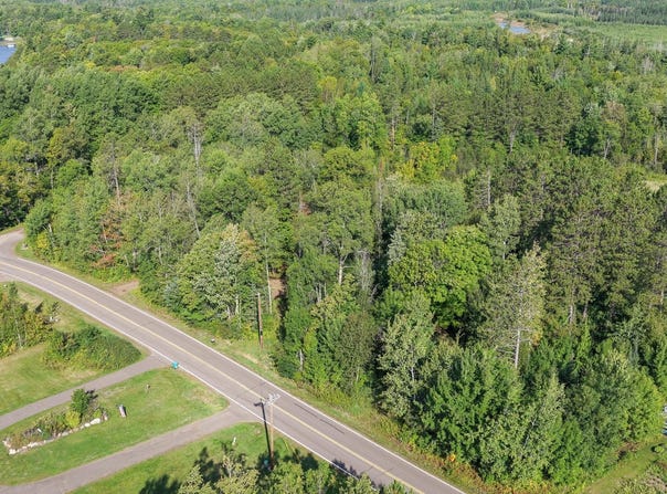 Eagle Lake Rd, Cromwell, MN 55726