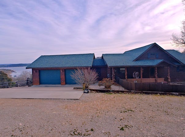 10 Baywood Circle, Branson West, MO 65737