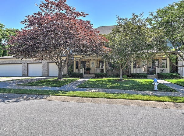 221 Westshore Pointe, Johnson City, TN 37601