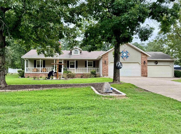 49 Old Spring Road, Tumbling Shoals, AR 72581