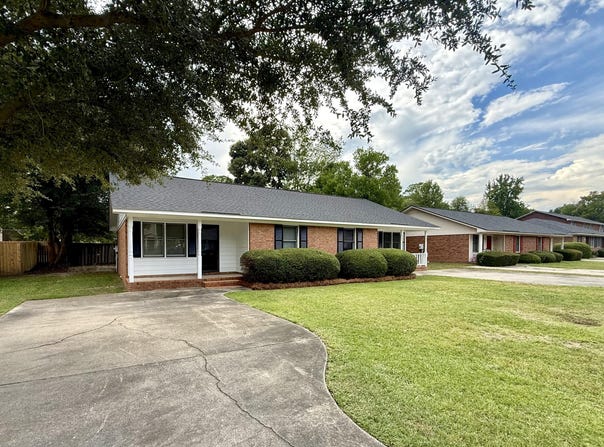 1930 Coral Way, Sumter, SC 29150