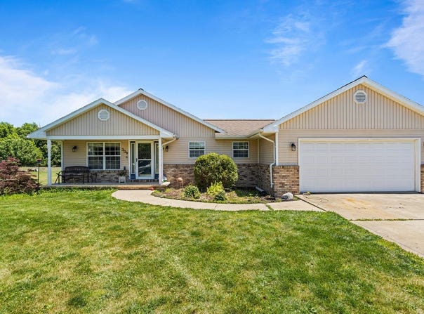 Fairmount, IL 61841