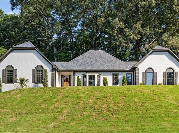 730 Mabry Road, Sandy Springs, GA 30328