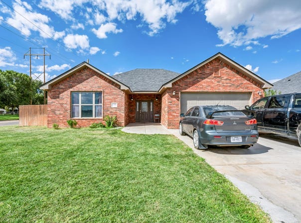 1700 Cactus Flower Road, Dalhart, TX 79022