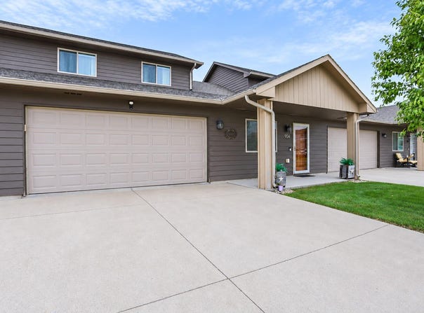 904 Villa Drive, Aberdeen, SD 57401