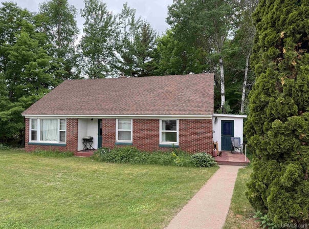 798 E US 41 Highway, Negaunee, MI 49866