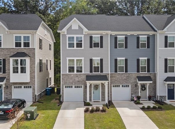 112 Pocosin Path, Poquoson, VA 23662