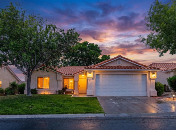 1203 E 900 S, St George, UT 84790