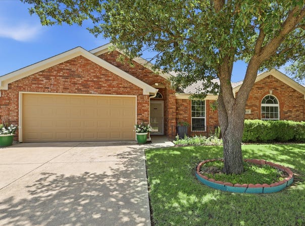 213 Mckamy Boulevard, Denton, TX 76207