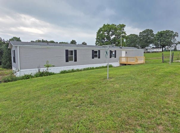 64 Longfield Trail, Nancy, KY 42544