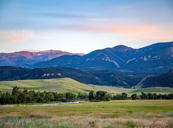 8 West Fork Road, Nye, MT 59061