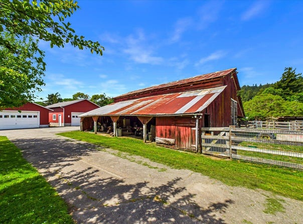 218 Tierney Road, Redcrest, CA 95569
