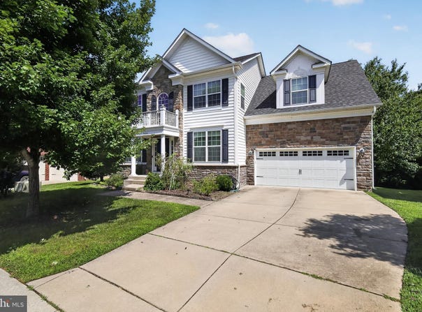 9834 SHADED DAY, LAUREL, MD 20723