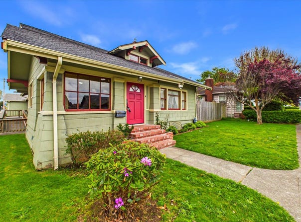1905 H Street, Eureka, CA 95501