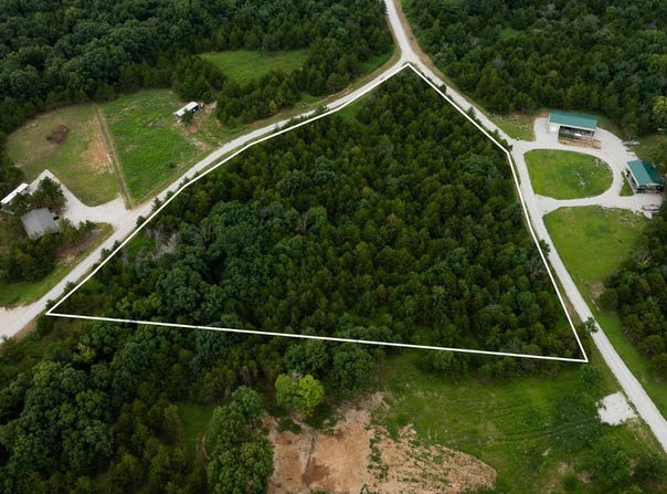 Riley Rd & Bennett Trail, Monroe City, MO 63456