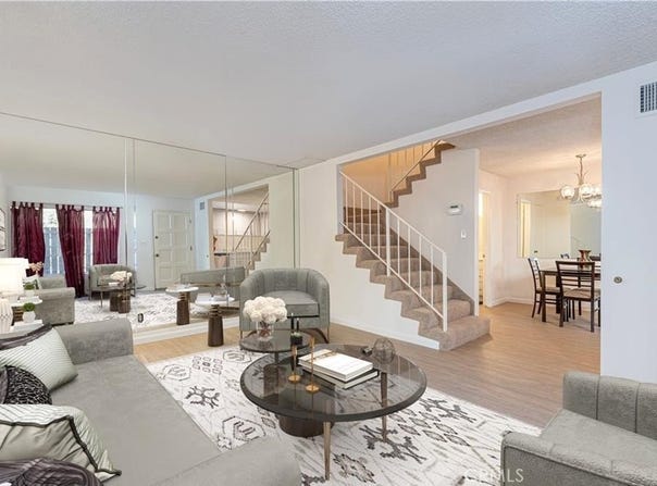 7301 Lennox Avenue, Van Nuys, CA 91405