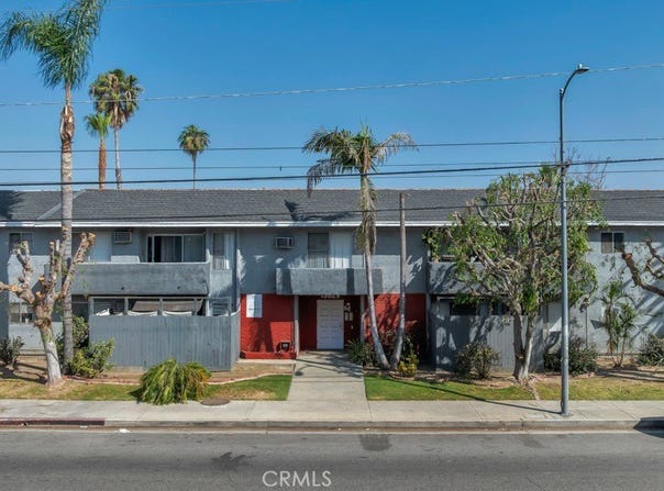 13825 Vanowen St, Van Nuys, CA 91405