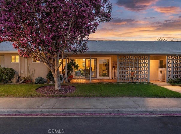 13381 Del Monte Dr, Seal Beach, CA 90740