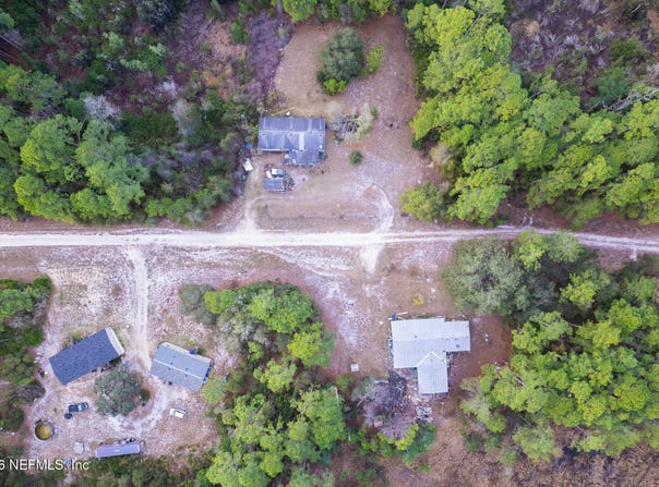 143 FERNCREEK Drive, Georgetown, FL 32139