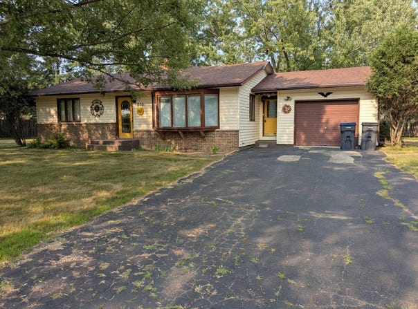 800 Pine St., Prentice, WI 54556