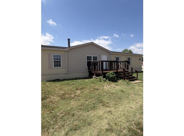 107 E Corporate Dr, Ames, OK 73718