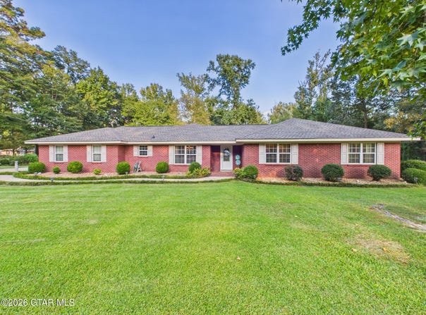 351 Honeysuckle Drive, Steens, MS 39766