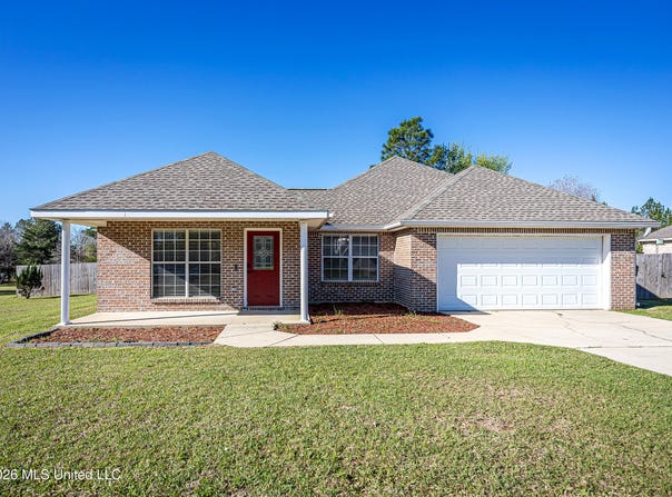 21455 E Edgewood Drive, Saucier, MS 39574