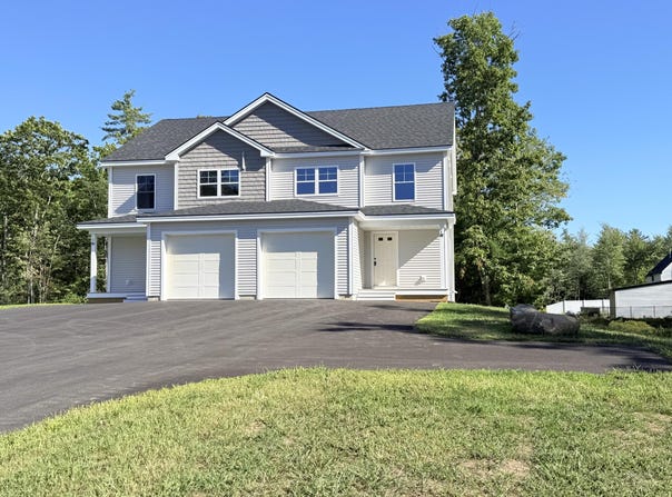 1 June Drive, Saco, ME 04072
