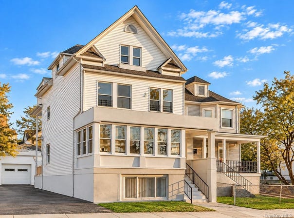 232 Jessamine Avenue, Yonkers, NY 10701