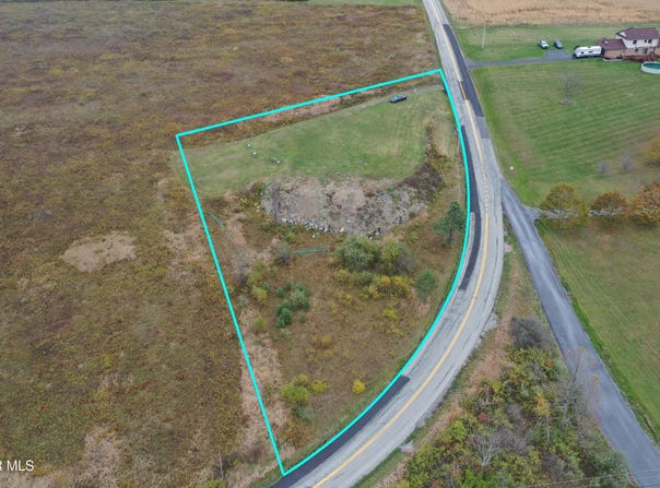 Dutch Road, Loretto, PA 15940