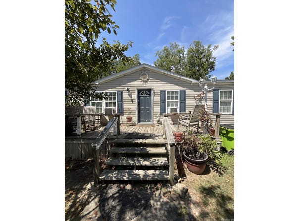 120 Lincoln St, Lonoke, AR 72086