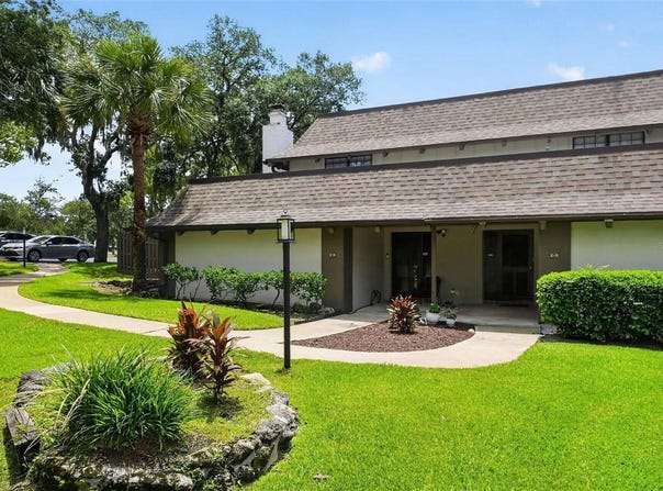 2 TIMBERLINE Trail, ORMOND BEACH, FL 32174