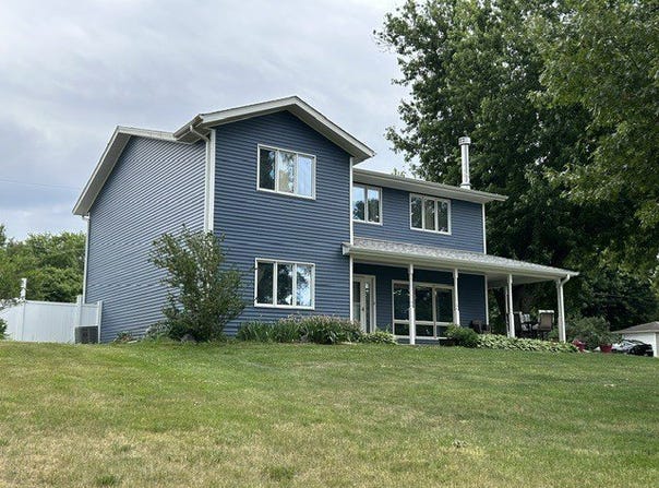 1847 Lakewood Drive, Wilmington, IL 60481