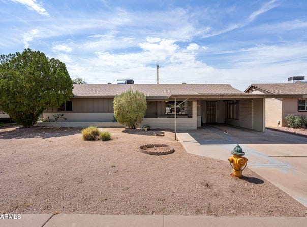 973 W 4TH Avenue, Apache Junction, AZ 85120