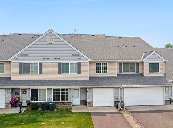 345 Roosevelt Street S, Cambridge, MN 55008