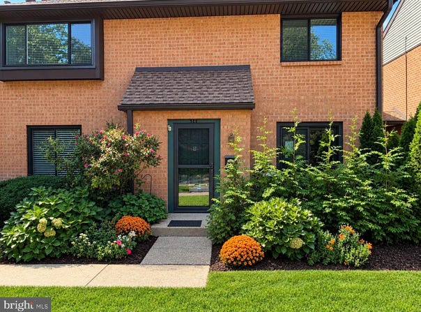 700 ARDMORE Avenue, ARDMORE, PA 19003