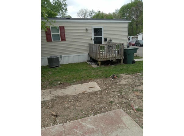 125 Blackberry Road, Dayton, OH 45431