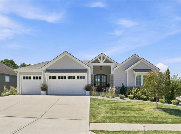 1210 Metfield Lane, Raymore, MO 64083