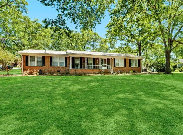 302 Forest Lane, Belton, SC 29627