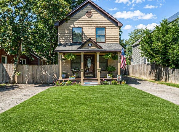 24 Wiggins Avenue, Patchogue, NY 11772