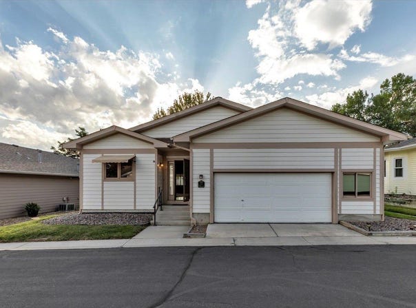 29 Sandra Ln, Broomfield, CO 80020