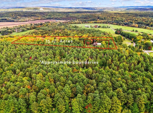 Anson Road, Starks, ME 04911