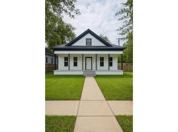 500 Cedar Street, Hearne, TX 77859