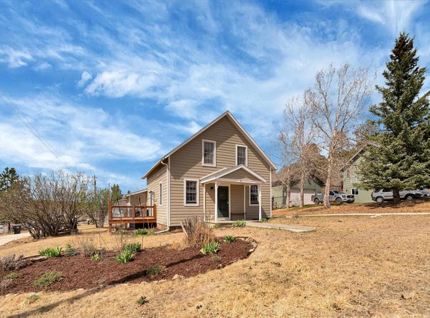 35 N 1st Street, Custer, SD 57730