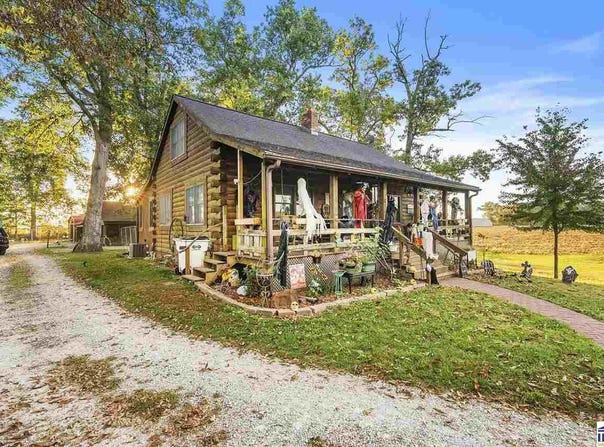 15626 S All Street, Pimento, IN 47866-9791